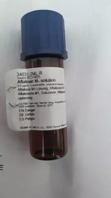 Aflatoksin M1 eritmasi sertifikatlangan standart namuna, asetonitrilda 10 mkg/ml, 1 ml ampula