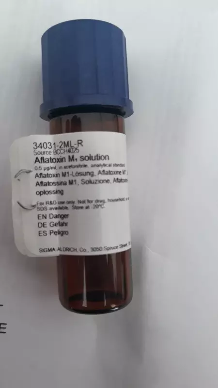 Aflatoksin M1 eritmasi sertifikatlangan standart namuna, asetonitrilda 10 mkg/ml, 1 ml ampula