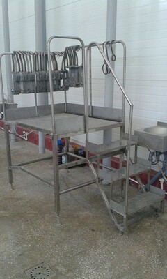 Qoramollarni karkastratsiya qilish maydoni - 4 500 000 so'm / donadan