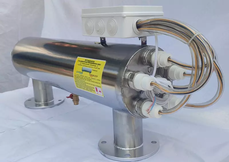   Бактерицидные ультрафиолетовые лампы (обеззараживание воды) — 40 м³/час