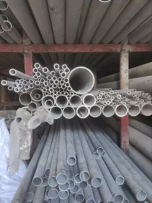 Zanglamaydigan xira quvur 42x3