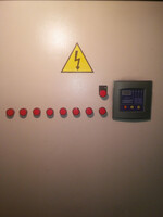 Установка компенсации реактивной энергии УКРМ -0.44