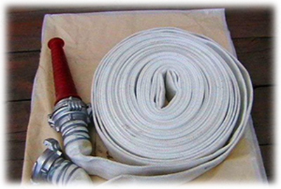 "Universal" bosimli o't o'chirish shlanglari, RPK-N / V (V) -1.0MPa-UHL1 diametri 65 mm, o'rnatilgan GR-65 va magistral RS-70.01, yong'in gidrantlari (kabinetlari) uchun uzunligi 20 m