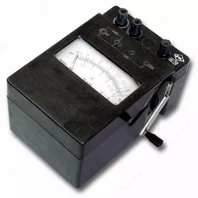 Мегаомметр М4100/1-5 - 2 000 000 сум / комплект