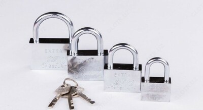 Замки висячие с ключами