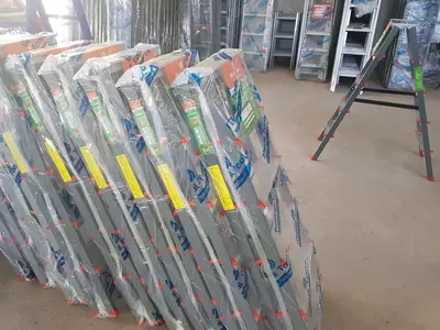 Лестница стремянка Combo 2204 (А=0