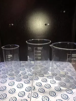 Laboratoriya hajmli shisha idishlari - Narx so&#039;rov asosida