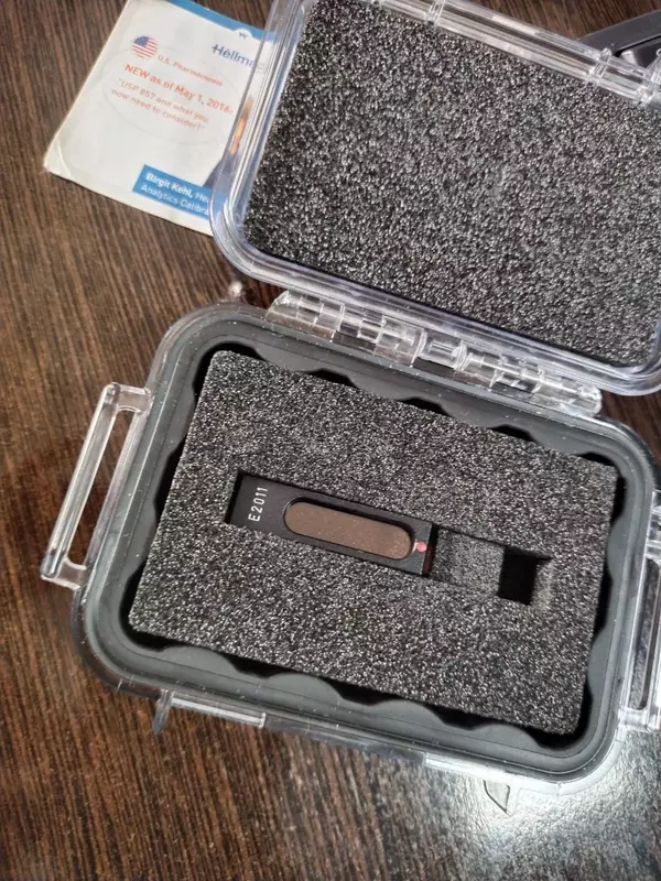 Светофильтр E 2011 Helma