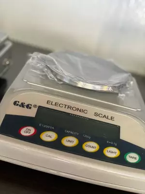 Laboratoriya tarozilari Весы лабораторные E1200YA - Narx so&#039;rov asosida