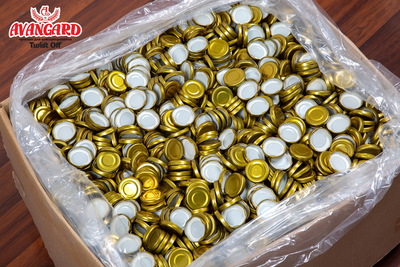 Крышки металлические с резьбовыми выступами Твист офф диаметром 43 мм. - OOO  "AJI CAPS"