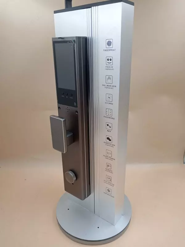  ZARINLIGHT - Смарт замок C63