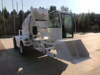   Автобетоносмеситель HK1.5 самозагружающийся