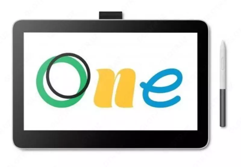 Графический планшет - монитор Wacom One 13 Pen Display