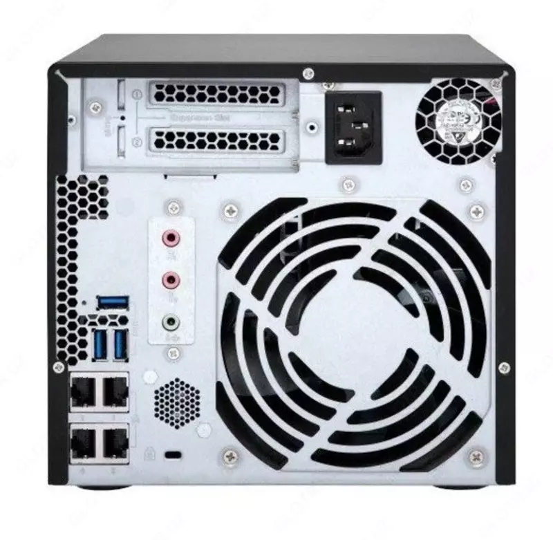 Сетевой накопитель QNAP TS-473A-8G