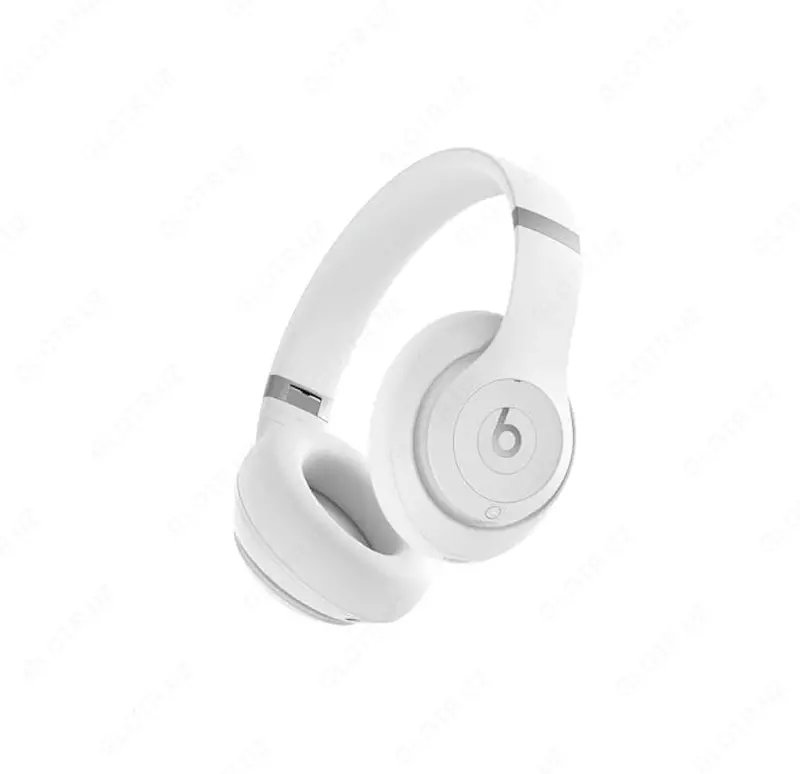 Beats Studio Pro White naushniklari
