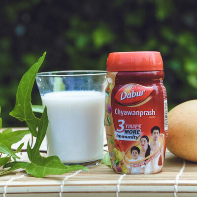Аюрведический джем для укрепления организма Dabur Chyawanprash (575 грамм) Аюрведический джем для укрепления организма Dabur Chyawanprash (575 грамм)