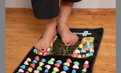 Массажный коврик с камнями