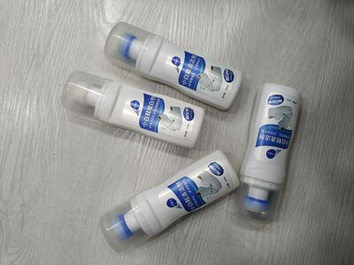 Poyafzal uchun oqartuvchi ko'pik