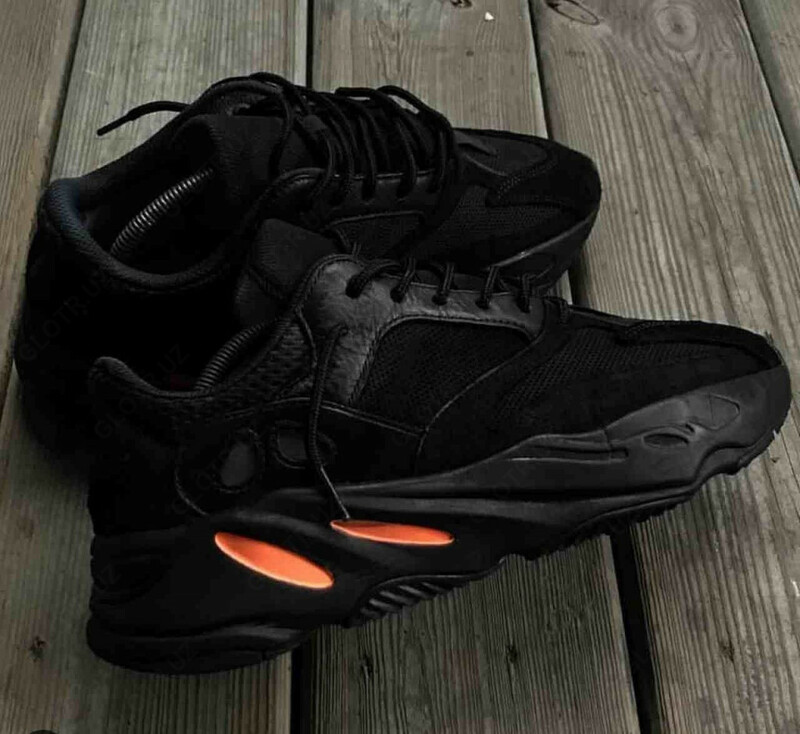  Кроссовки Adidas Yeezy Boost 700 Только в розницу