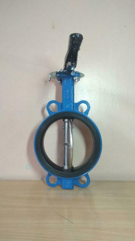  Затвор Ду 150 PN 16 чугунный с чугунным диском и уплотнением EPDM ручной  ЧАЗ - 