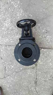 900 000 сум / шт. Задвижка чугунная фланцевая 30ч6бр DN 100 PN16
