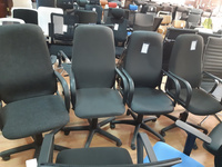 от {0} сум Офисное кресло Diplomat