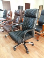  Olmosli ofis uchun stul Ulgurji va chakana