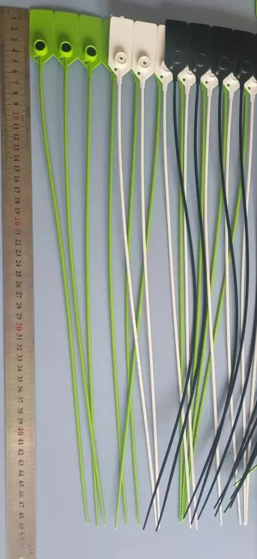 пластиковые пломбы. - от {0} сум