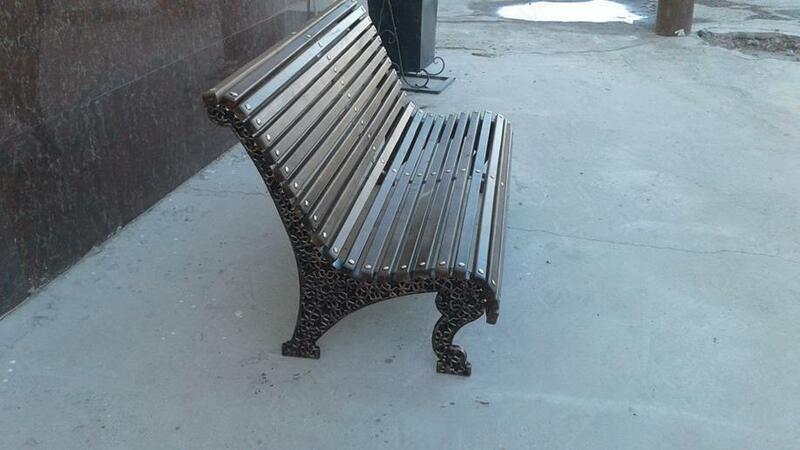 Cкамья с изысканными узорами