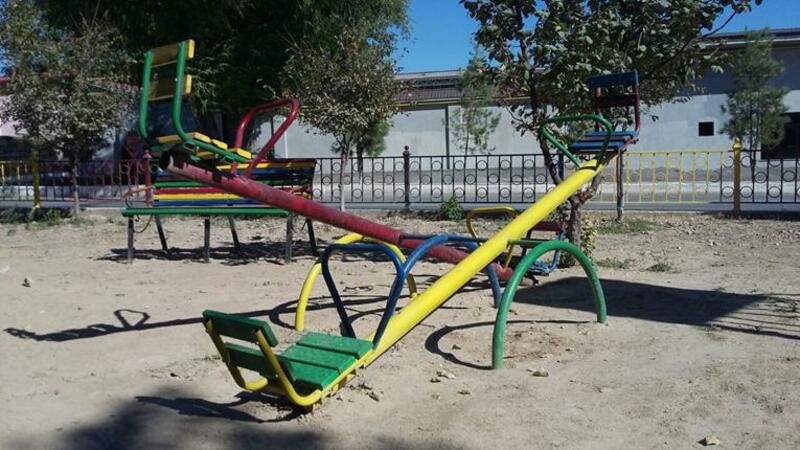 Детская качеля