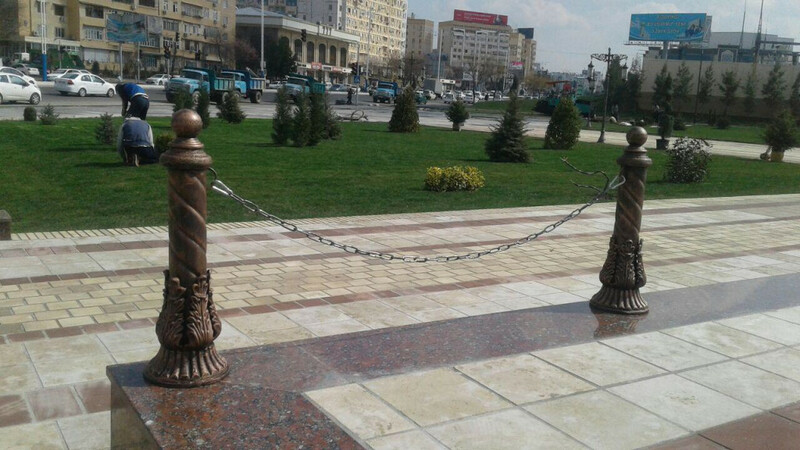 Металлическая ограда  