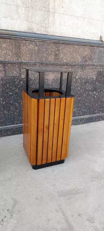Урна одинарная (металл + дерево)