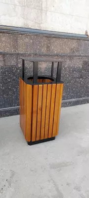 Урна одинарная (металл + дерево)