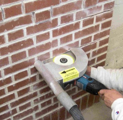Штробирование стен (кирпичная)