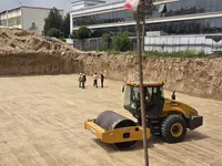  Услуги  аренда катка 15 тонн - 