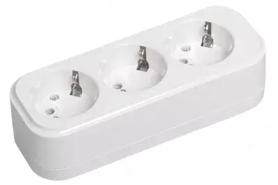 Розетка переносная разборная К03 3 места CLASSIC IEK