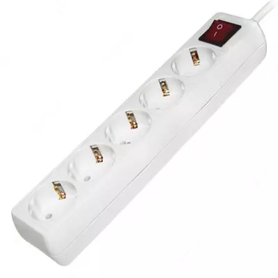 Удлинитель У05К-выкл. 5 мест 2P+PE/3метра 3х1мм2 16А/250 IEK