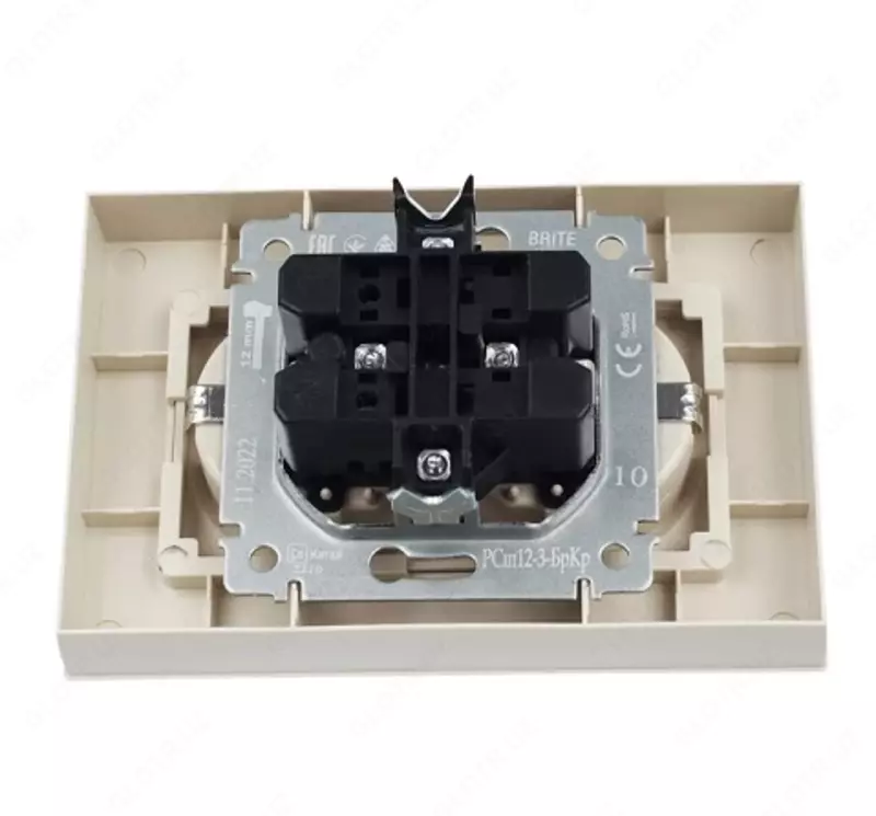 Розетка BRITE 2-я с з/к без з/ш 16А в сб. РС12-3-БрБ белый IEK