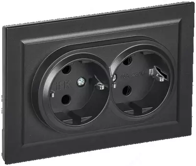 Розетка BRITE 2-я с з/к без з/ш 16А в сб. РС12-3-БрЧ черный IEK