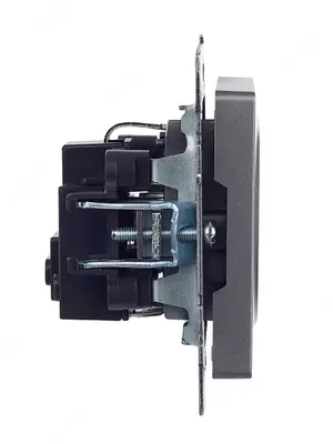 H/k/W 16a MS 14-1-0-brs po'lat IEK bilan BRITE rozetkasi