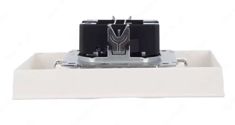 Розетка BRITE 2-я с з/к/ш 16А в сб. РСш12-3-БрЖ жемч. IEK