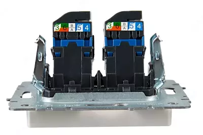 Розетка компьютерная BRITE 2-ая RJ45 кат.6 РК11-2-БрЖ жемчуг IEK