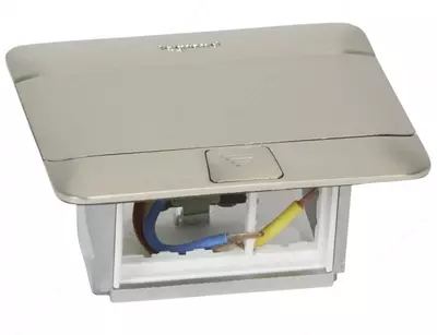 Блок выдвижной Legrand 4 модуля, нержавеющая сталь