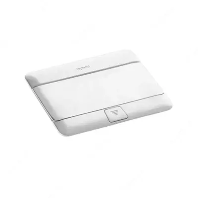 Блок выдвижной Legrand 4 модуля, белый