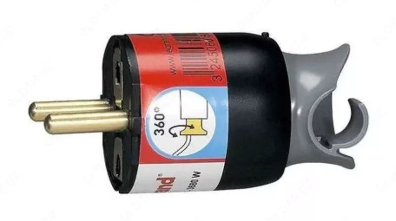 Burilish mexanizmi bilan Legrand ELIUM 2K+Z elektr vilkasi