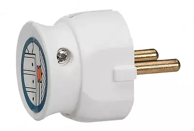 Вилка электрическая Legrand ELIUM 2К ультраплоская, белый