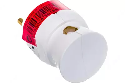 Вилка электрическая Legrand ELIUM 2К+З нижний ввод, белая