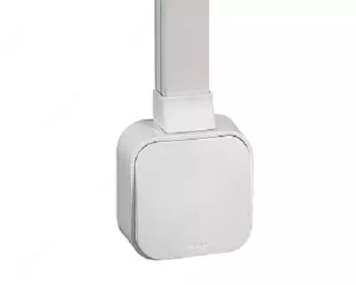 Адаптер QUTEO для мини-канала Legrand Metra 15x10 мм