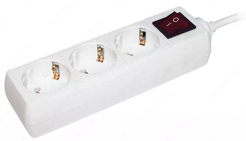 Uzatma kabeli U03K-off. 3 ta joy 2P+PE/3 metr 3x1mm2 16A/250 IEK