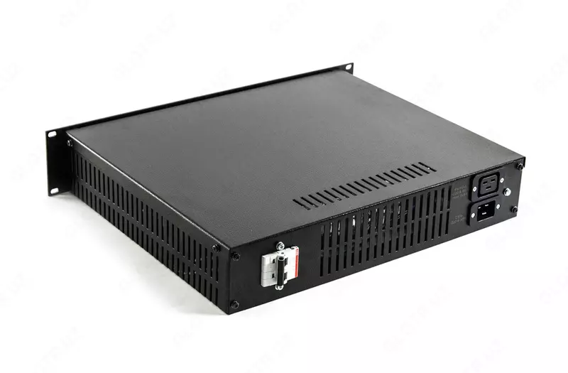  Разделительный трансформатор SKAT-GF 3000 RACK 170-250В 3000ВА Iвхмах=16А (арт.522) - 